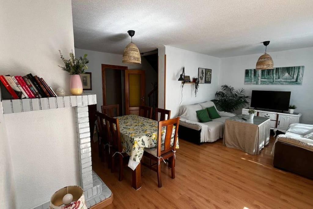 Casa De 5 Habitaciones Hasta 9 Plazas, La Casilla En Durcal, Granada エクステリア 写真
